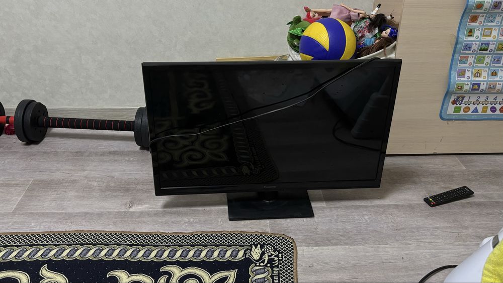 Телевизор panasonic TX-LR32B6