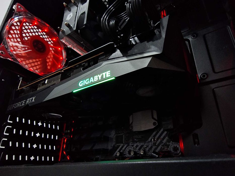 Unitate Gaming RTX 3070 | Ryzen 5 | 32GB DDR4 | SSD + HDD