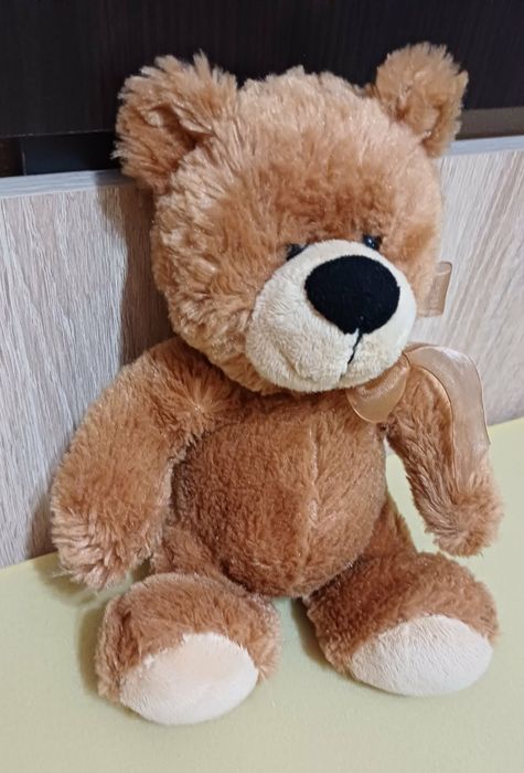 Plusuri mari si mici