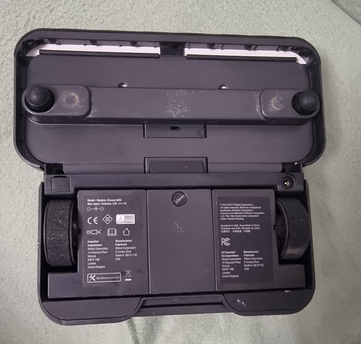 Прахосмукачка робот Roomba Braava 390t