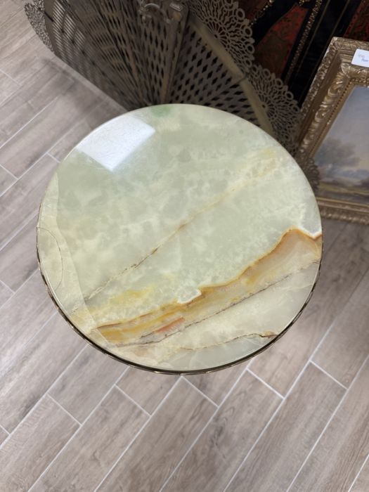 Masuta din bronz si onix