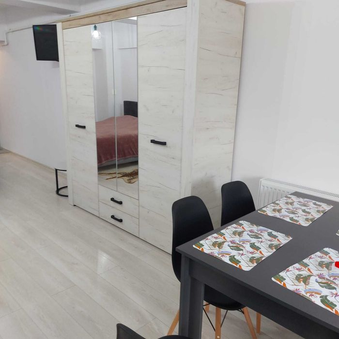 Inchiriez studio Eforie Nord.Perioadă estivală.