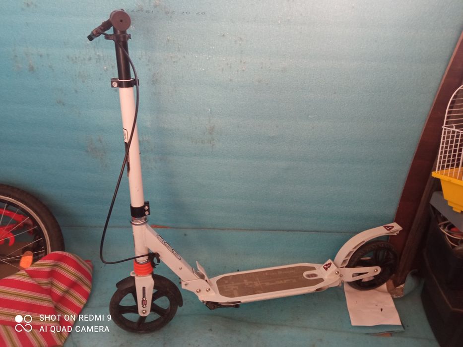 Самокат подростковый белый