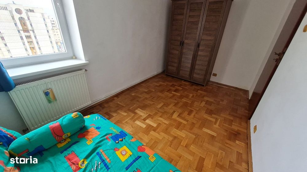Apartament 3 camere zona Universitatea Transilvania