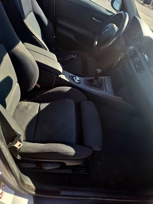 BMW 320d
An 2007
163 Cp
M47
Accept unele variante!!
Prețul este în €