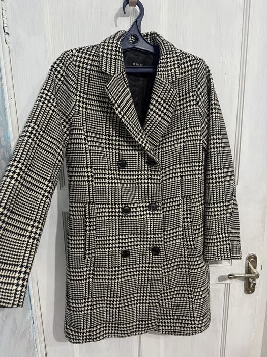 Пальто женское с Остина