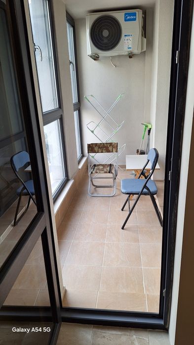 Дава се под наем Двустаен апартамент в Бургас, Меден рудник - зона А - 55 кв.м за 306 € - Снимка #4