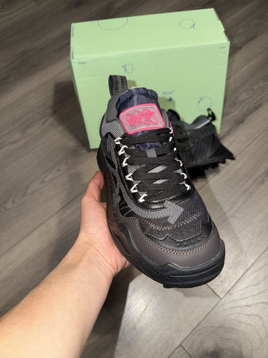 Off White Odsy 1000