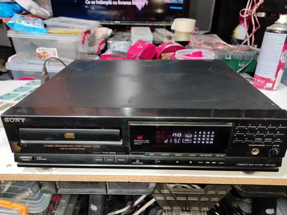 Sony cdp -M49 disc player