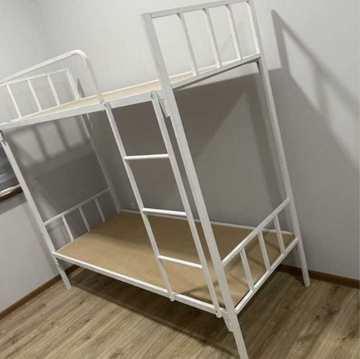 4 г.
Двухьярусный металлические кроват от производителя

70