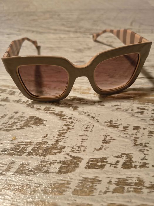 Дамски слънчеви очила Carolina Herrera