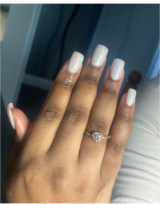 Manichiura-Pedichiură ojă semipermanent OPI  Coafat-Tuns