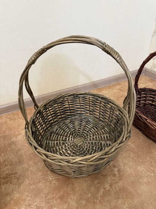Продам корзины плетеные