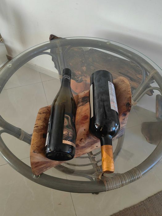 Стойка за бутилки вино