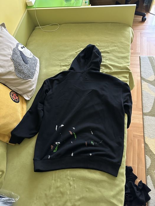Gallery dept size:M black hoodie
