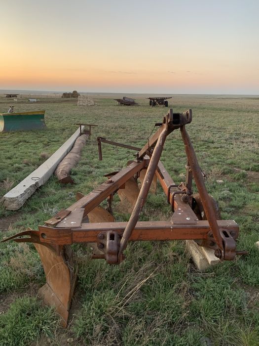 Плуг ПЛН-4-35.