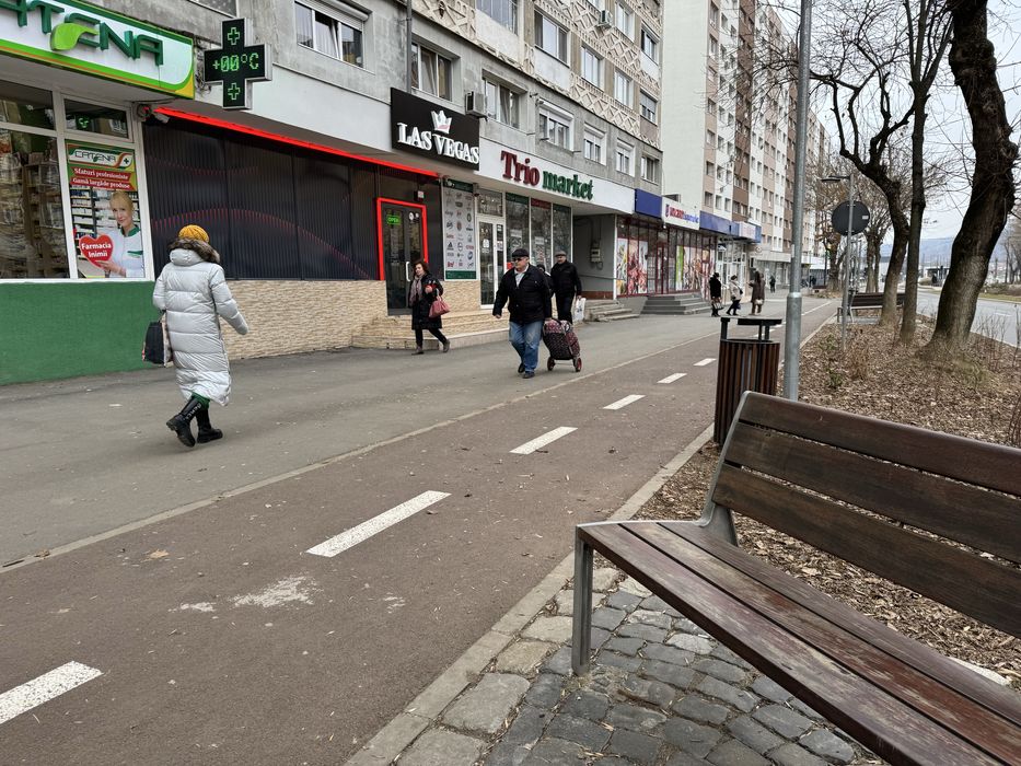 Inchiriez spatiul comercial 80m2