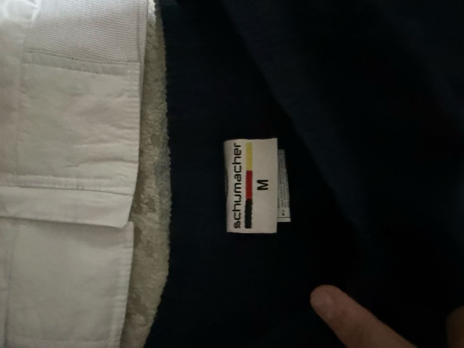 Продам спорт костюм