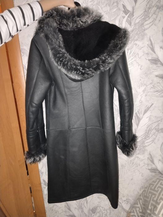 Продам дубленку натуральную