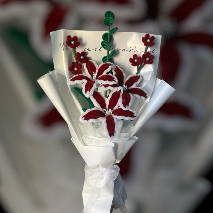 Flori realizate manual