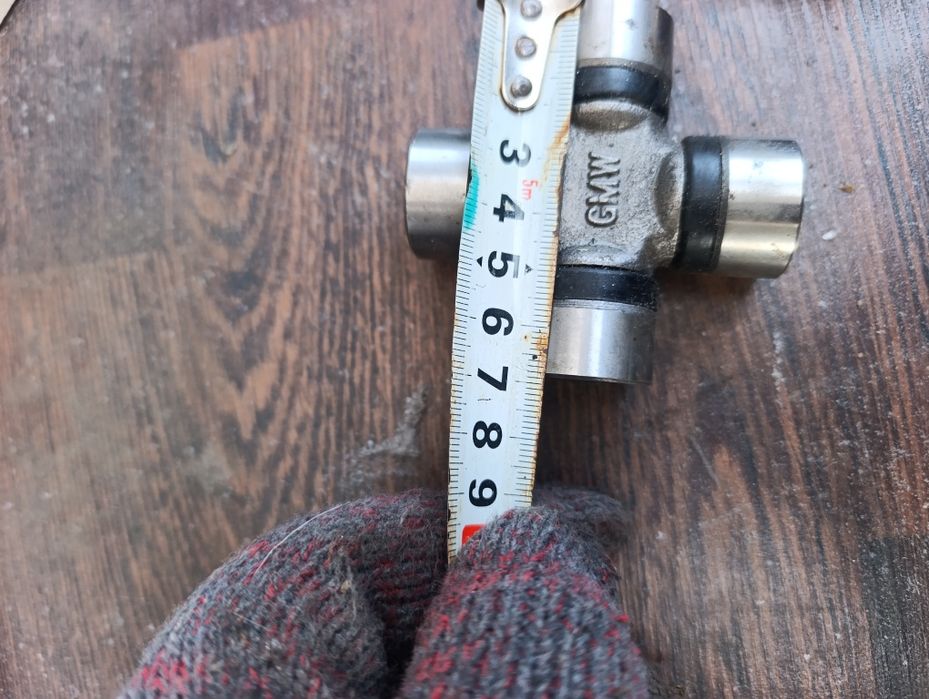 Крестовины крестовины, карданных валов.