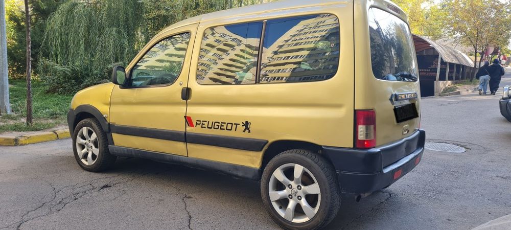 Peugeot Partner автомобиль для бизнеса