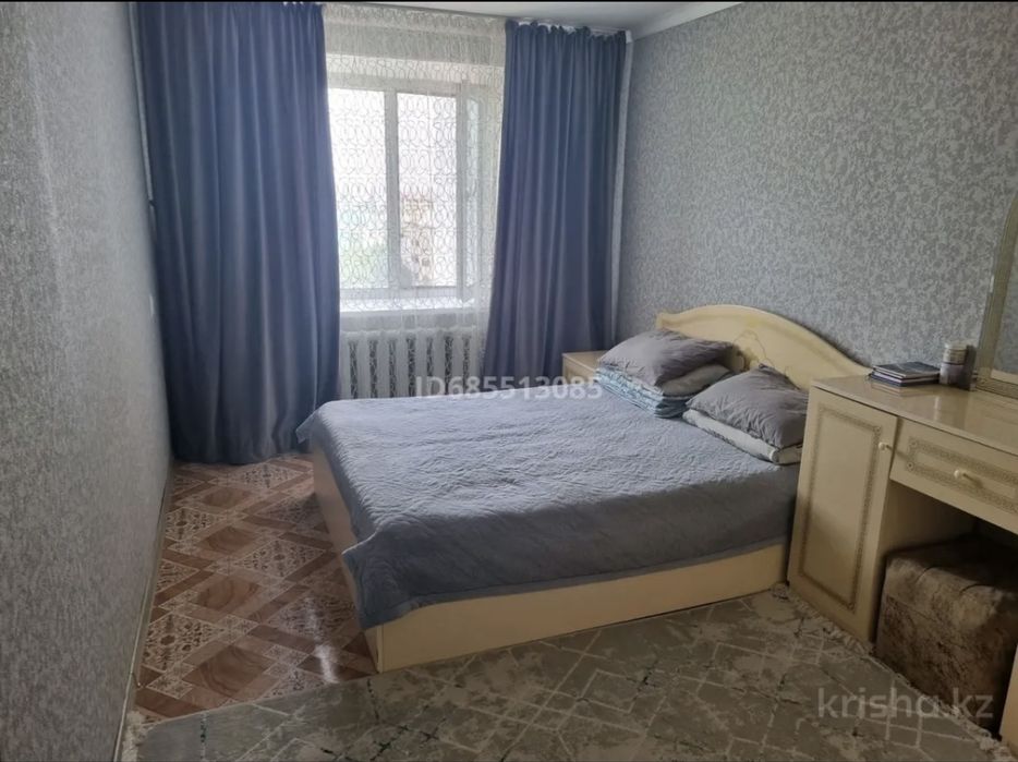 Продам спальный гарнитур