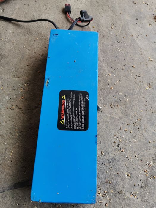 Baterie bicicleta sau trotineta de 48v și 17,5 amperi