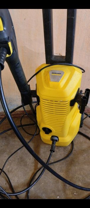 Vnd scule pt curatene