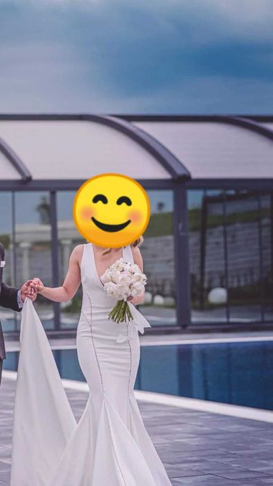 Rochie mireasa (model Pronovias)