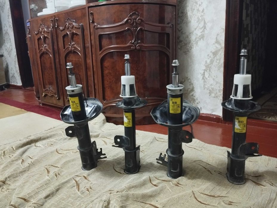 Амортизаторы для Джентры