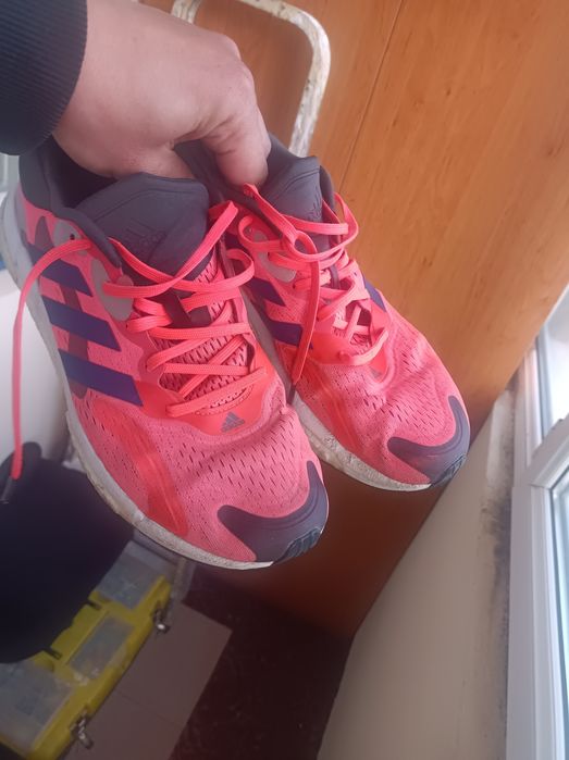 Маратонки аdidas.Номер 43,5