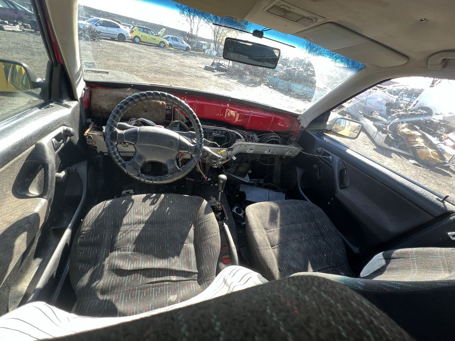 Голф 3 комби (1.6i 74kw 1997г.) на части