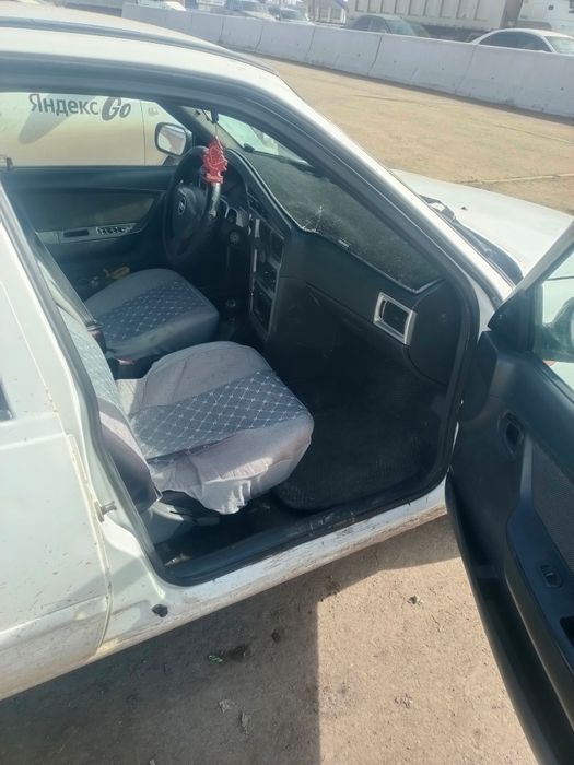 Продаю машину нексия