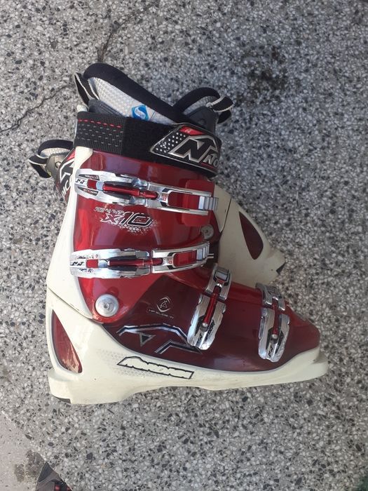 Щеки.Ски екипировка.Промо цена.