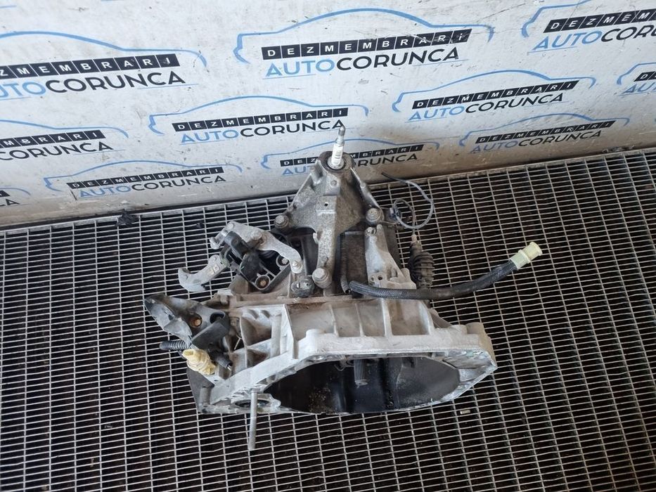 Cutie de viteze Dacia Duster II 1.6 Benzina 2018 - 2021 115CP Manuala 5 Trepte H4M 738 ...