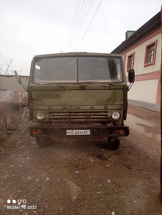 Kamaz samasval sotiladi