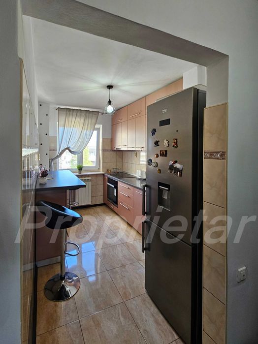 Apartament 2 camere decomandat mobilat Cet Constanta