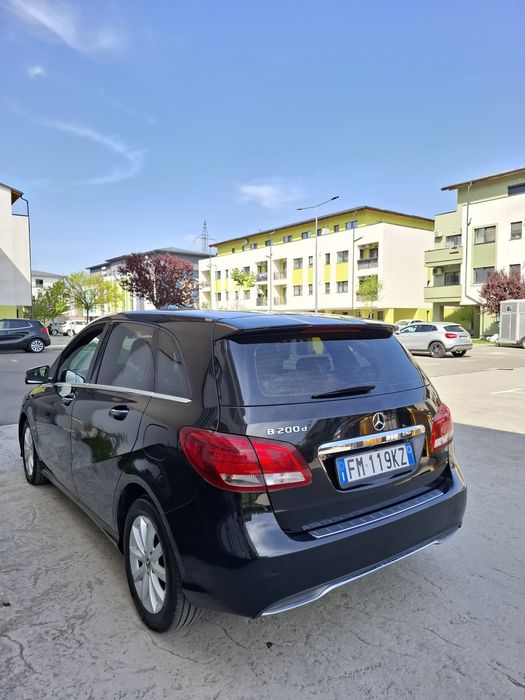 Mercedes B 2018 Schimb