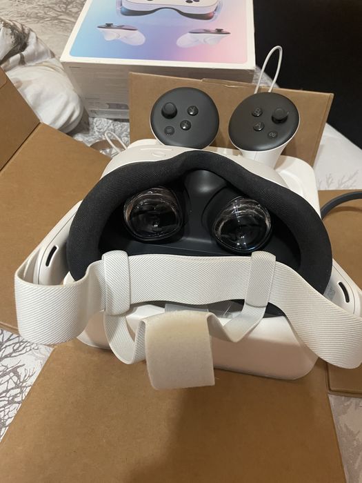 Ochelari VR Meta Quest 3S, 128 GB, Alb