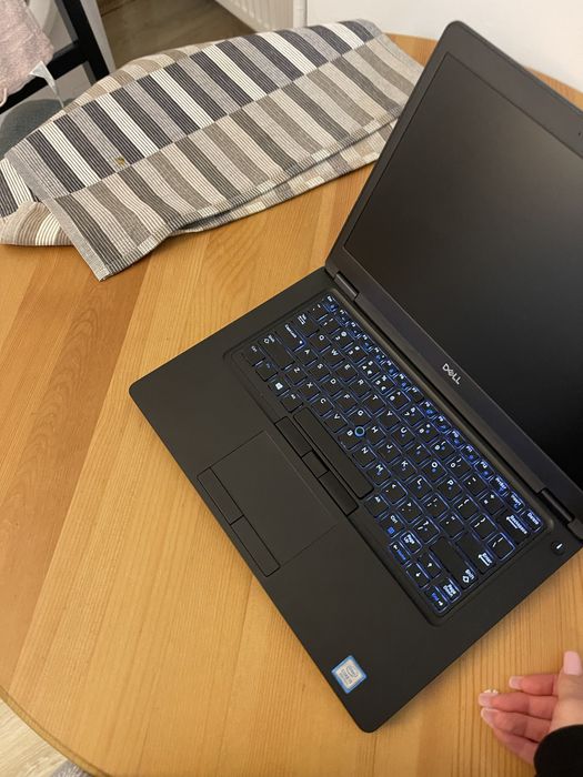 laptop dell, Laptop Dell business i5 | Cameră | Stare foarte bună