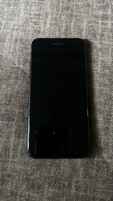 iPhone 8 (Space Gray) — Полный комплект + коробка