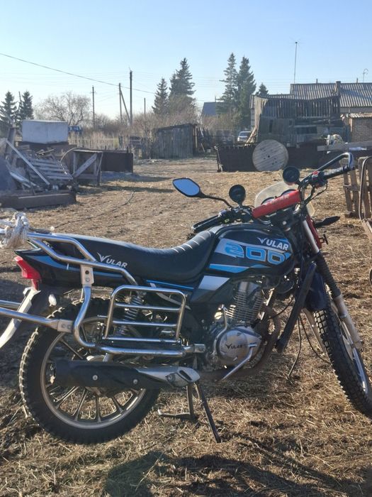 Мотоцикл Улар 200 куб