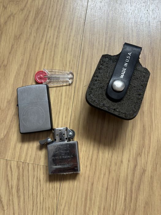 Bricheta Zippo made in USA cu teacă/Ceas