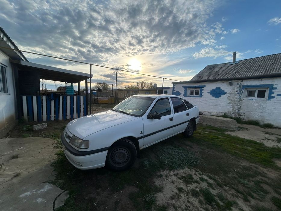Опел вектыра  1.6