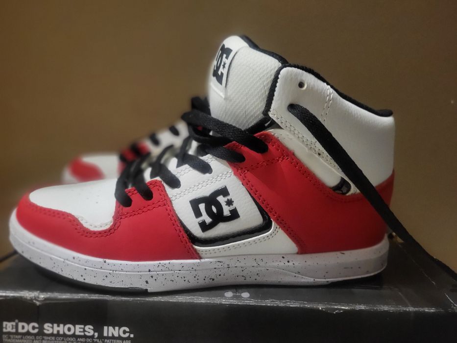 Чисто Нови Детски кецове DC Shoes - 35 номер