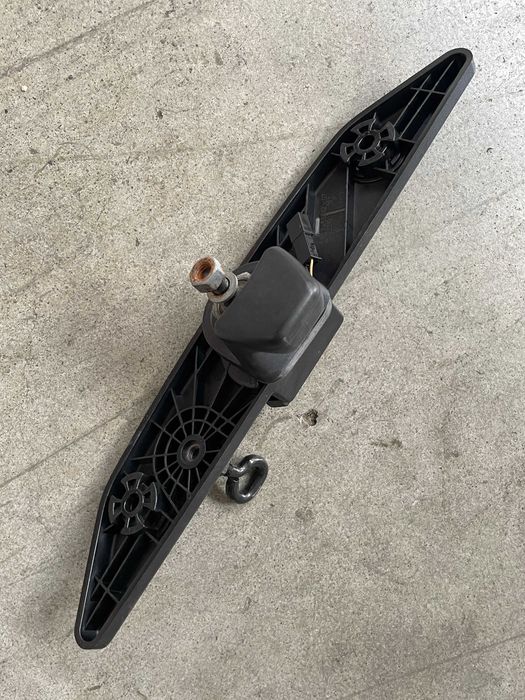 pivot stergator luneta Bmw seria 3 G21 cod 7453512
