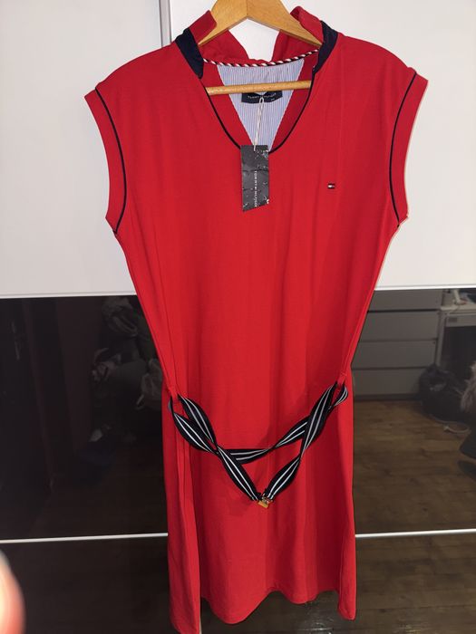 Нова Рокля Tommy Hilfiger