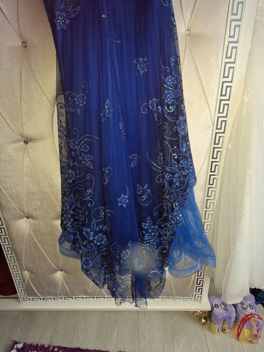 Rochie de seara albastră
