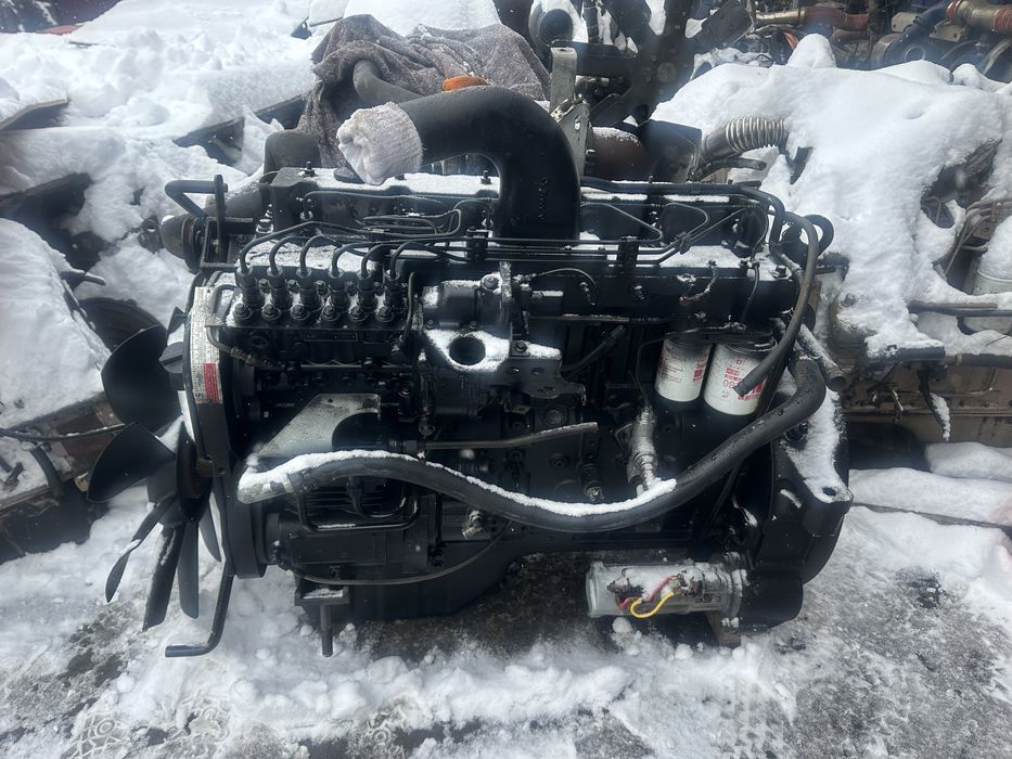 Двигатель cummins 6CT